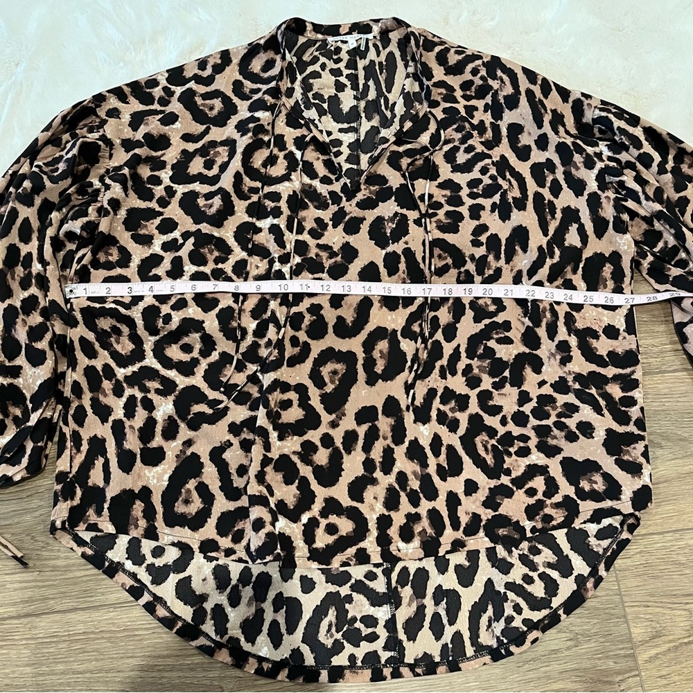 Leopard Print Tunic Blouse Size M - Picture 5 of 7